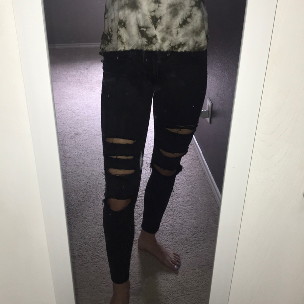 ripped black American Eagle jeans